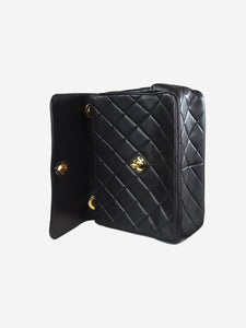 Chanel Black 1994 lambskin Classic single-flap shoulder bag