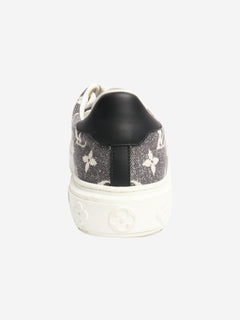 Grey monogram trainers - size EU 37 (UK 4) Trainers Louis Vuitton 