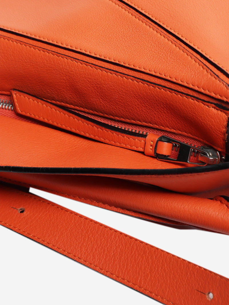 Coral Puzzle bag Cross-body Bags Loewe 