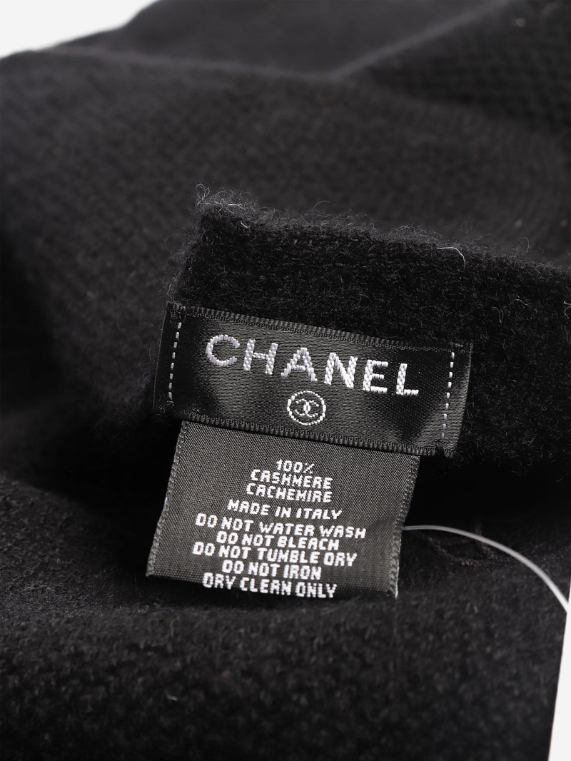 Black cashmere scarf Scarves Chanel 