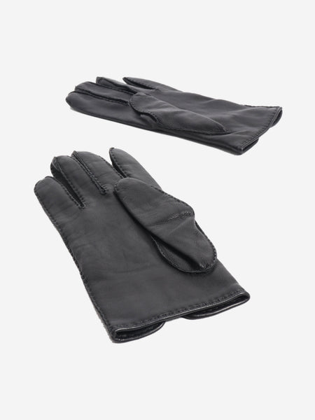 Black leather gloves alternate image