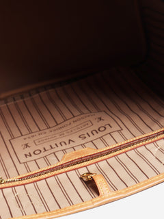 Natural palm leaf medium Basket bag Tote Bags Loewe 