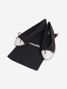 Chanel Black lenticular effect suede ballet flat - size EU 40 (UK 7)