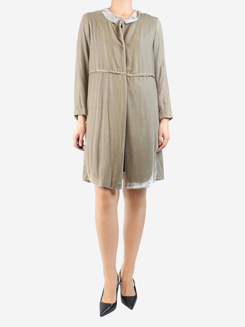 Neutral exposed-hem velvet jacket - size UK 10 Coats & Jackets Colomba Leddi 