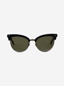 Gucci Black and silver rectangular sunglasses