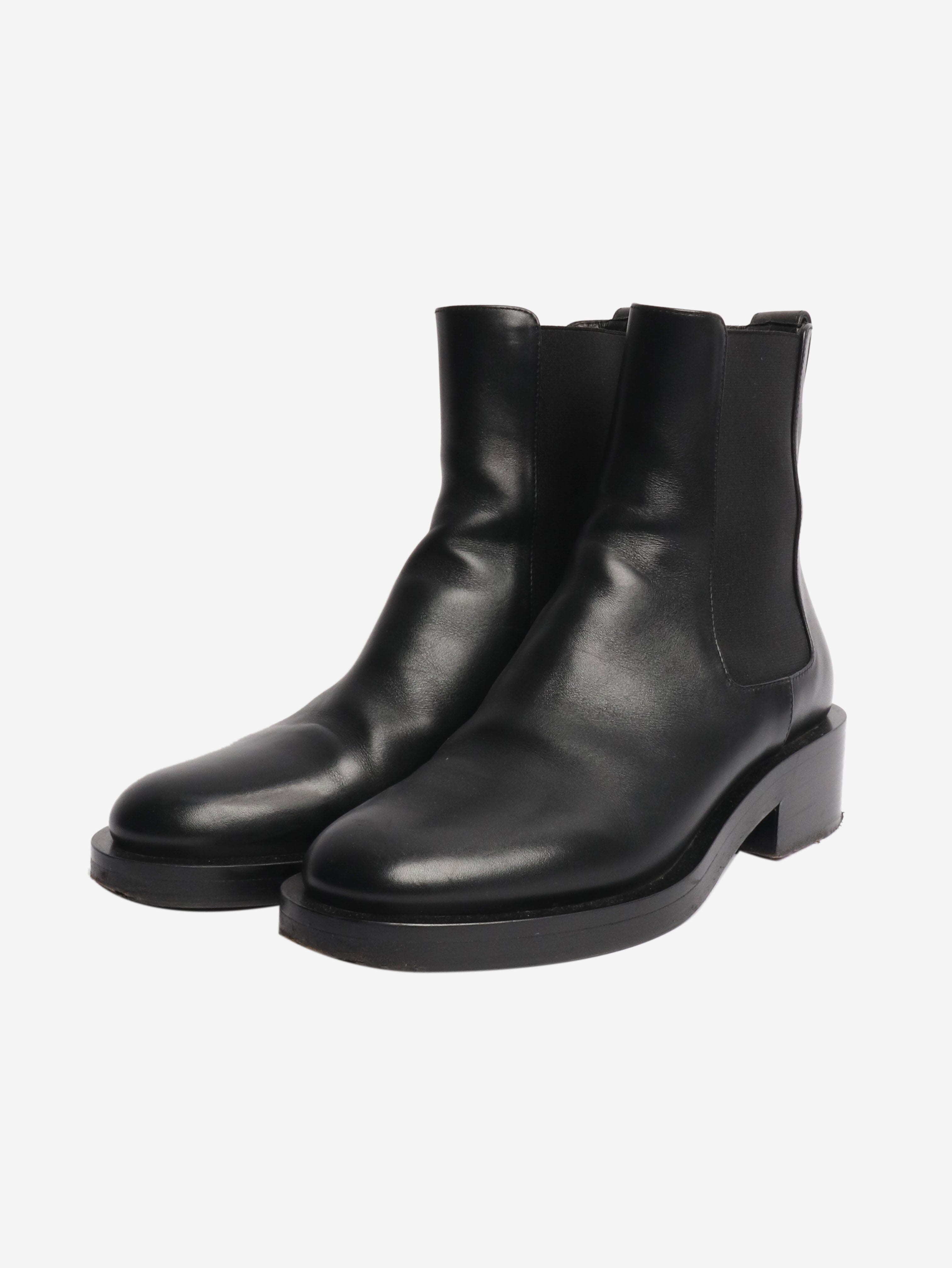 Black Rockstud chelsea boots - size EU 37 Boots Valentino 