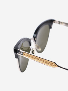 Gucci Black and silver rectangular sunglasses