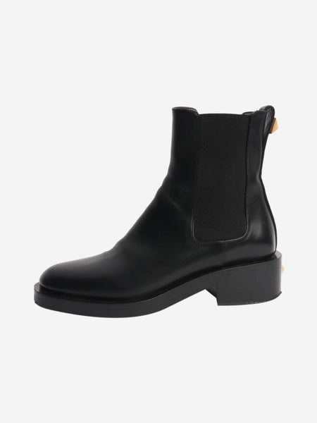 Black Rockstud chelsea boots - size EU 37 product image
