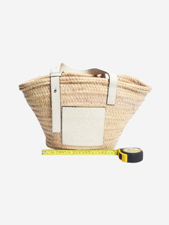 Natural palm leaf medium Basket bag Tote Bags Loewe 