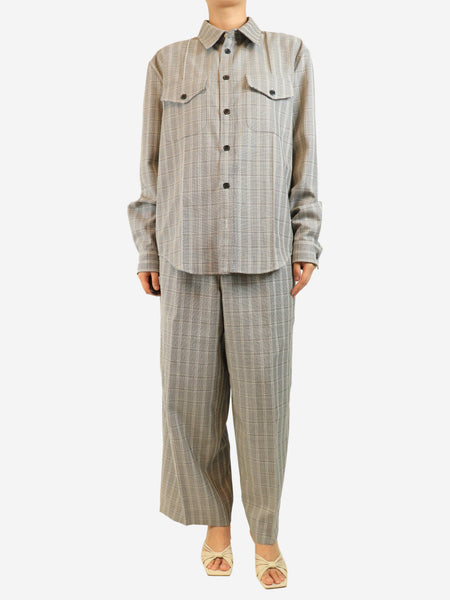 Grey check wool shirt and trouser set - size UK 16 product image