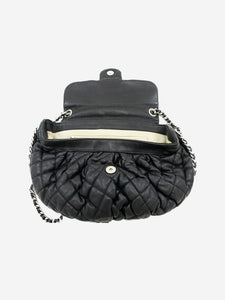 Chanel Black 2011 Chain Around shoulder bag