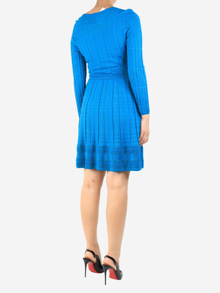 Blue pleated knit dress - size UK 10 alternate image