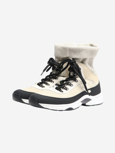 Chanel Neutral ribbed CC sneakers - size EU 37.5
