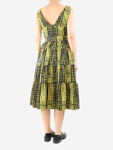 Yellow and black tiered midi dress - size UK 10 alternate image