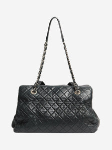 Chanel Black 2014 lambskin quilted flap bag