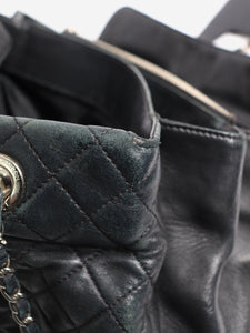 Chanel Black 2014 lambskin quilted flap bag