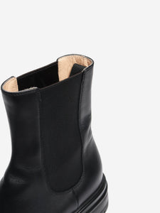 Gianvito Rossi Black Chester Chelsea boots - size EU 39.5