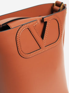 Valentino Brown leather bucket bag