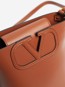 Valentino Brown leather bucket bag