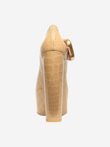 Bottega Veneta Bottega Veneta Beige patent snake effect platform heels - size EU 39 (UK 6)