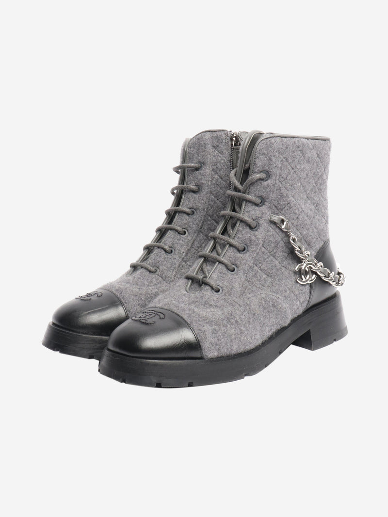 Black and grey quilted chain combat boots - size EU 38.5 Boots Chanel 