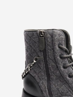 Black and grey quilted chain combat boots - size EU 38.5 Boots Chanel 