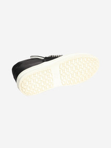 Roger Vivier Black satin bejewelled-buckle trainers - size EU 37