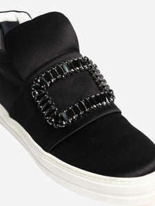 Roger Vivier Black satin bejewelled-buckle trainers - size EU 37