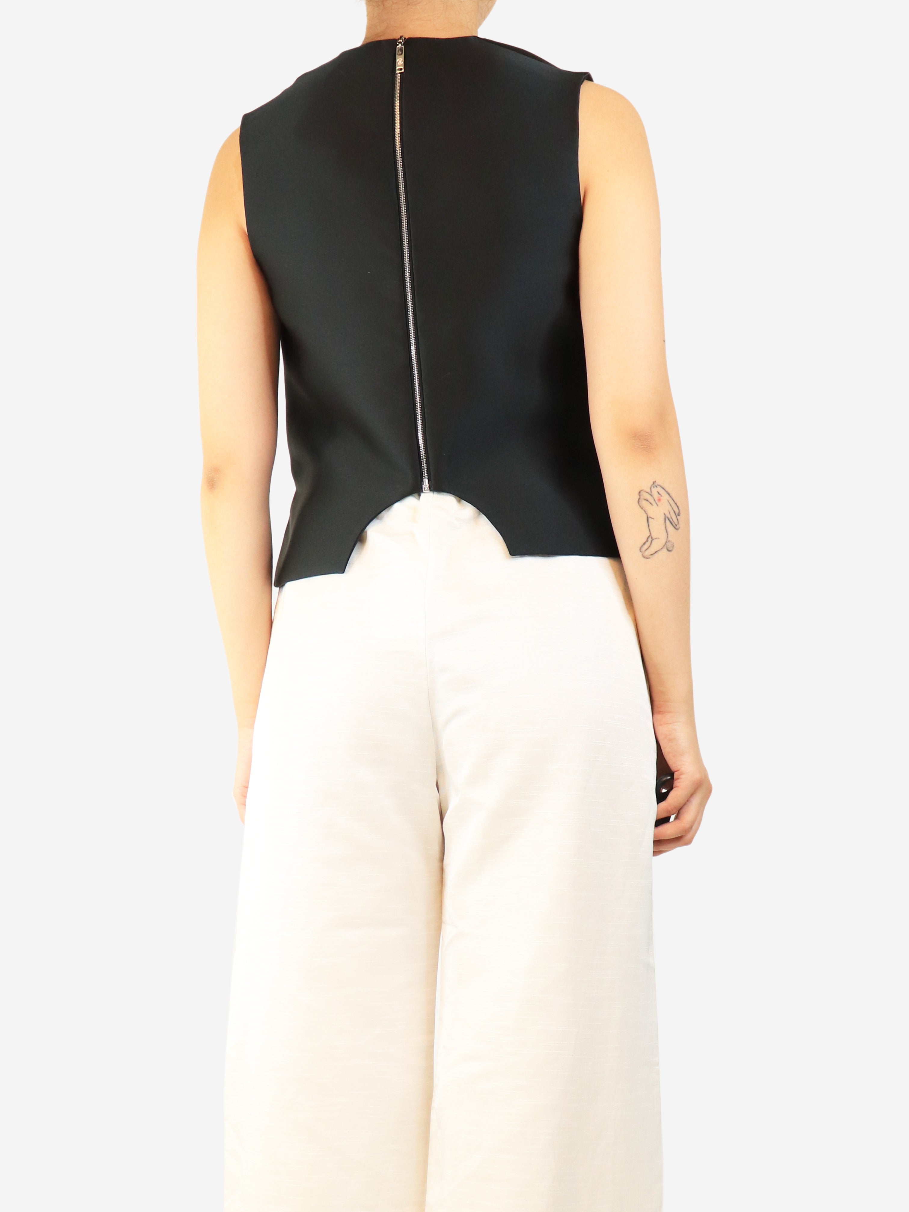 Black floral-block top - size UK 8