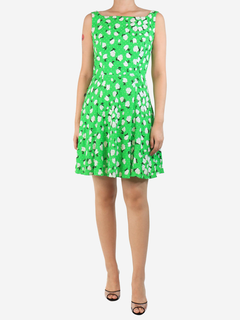 sleeveless floral dress