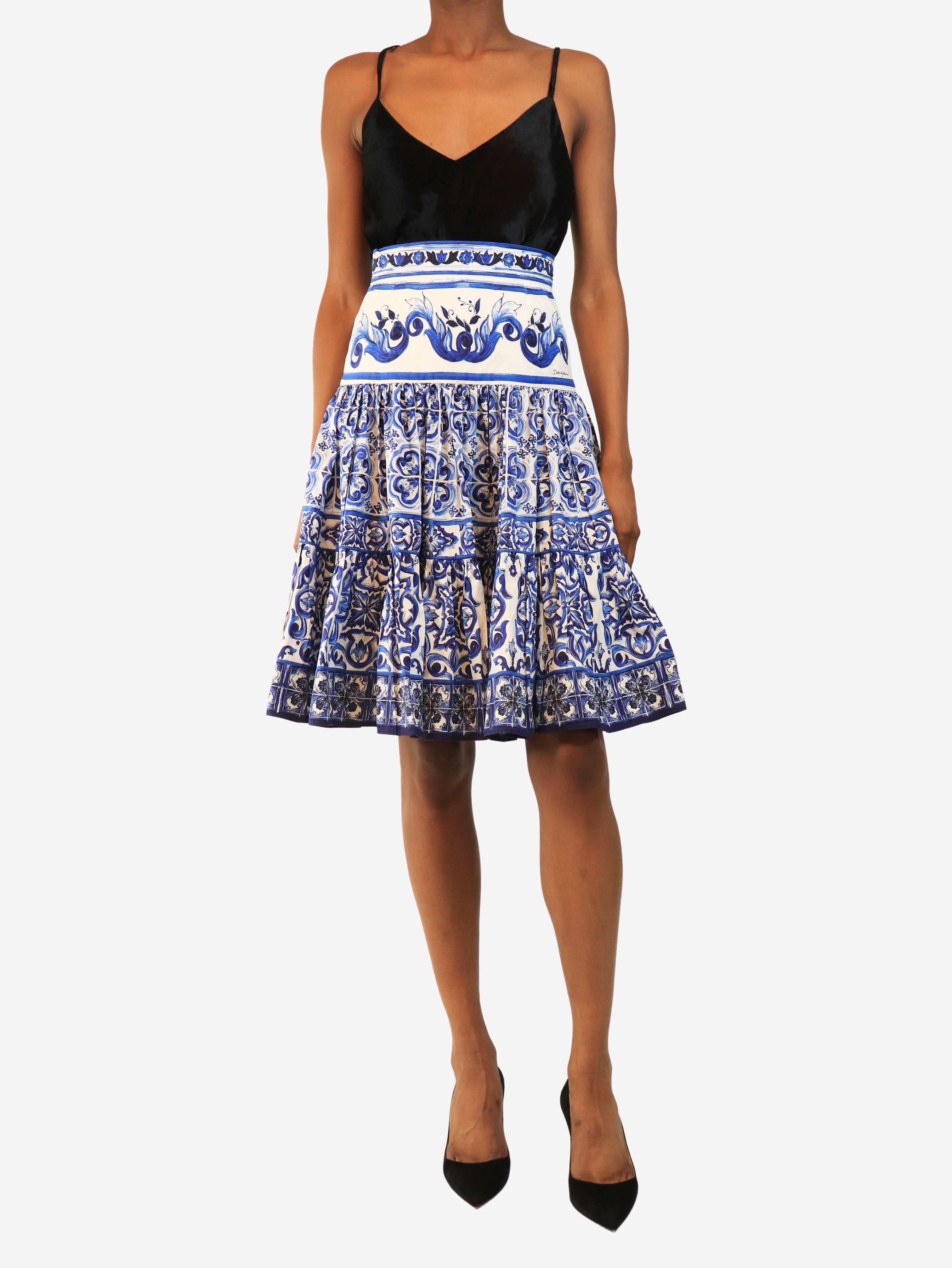 Blue printed knee-high skirt - size XS
