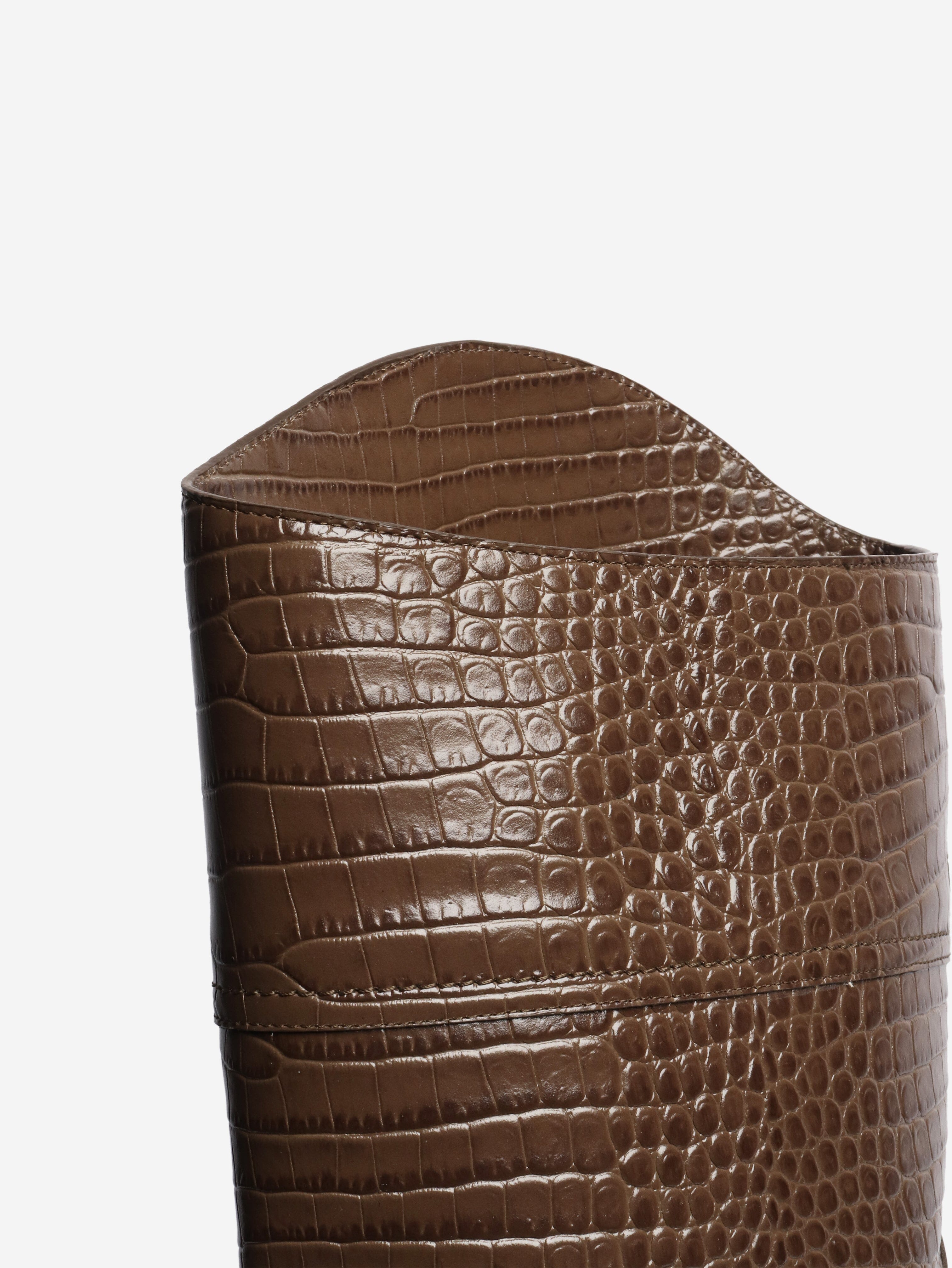 Brown Karligraphy croc-embossed riding boots - size EU 38.5 Boots Fendi 