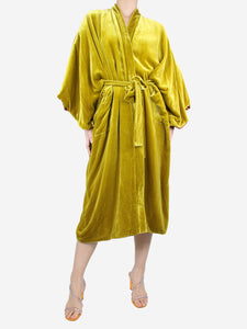 Unbranded Mustard velvet belted robe - One Size