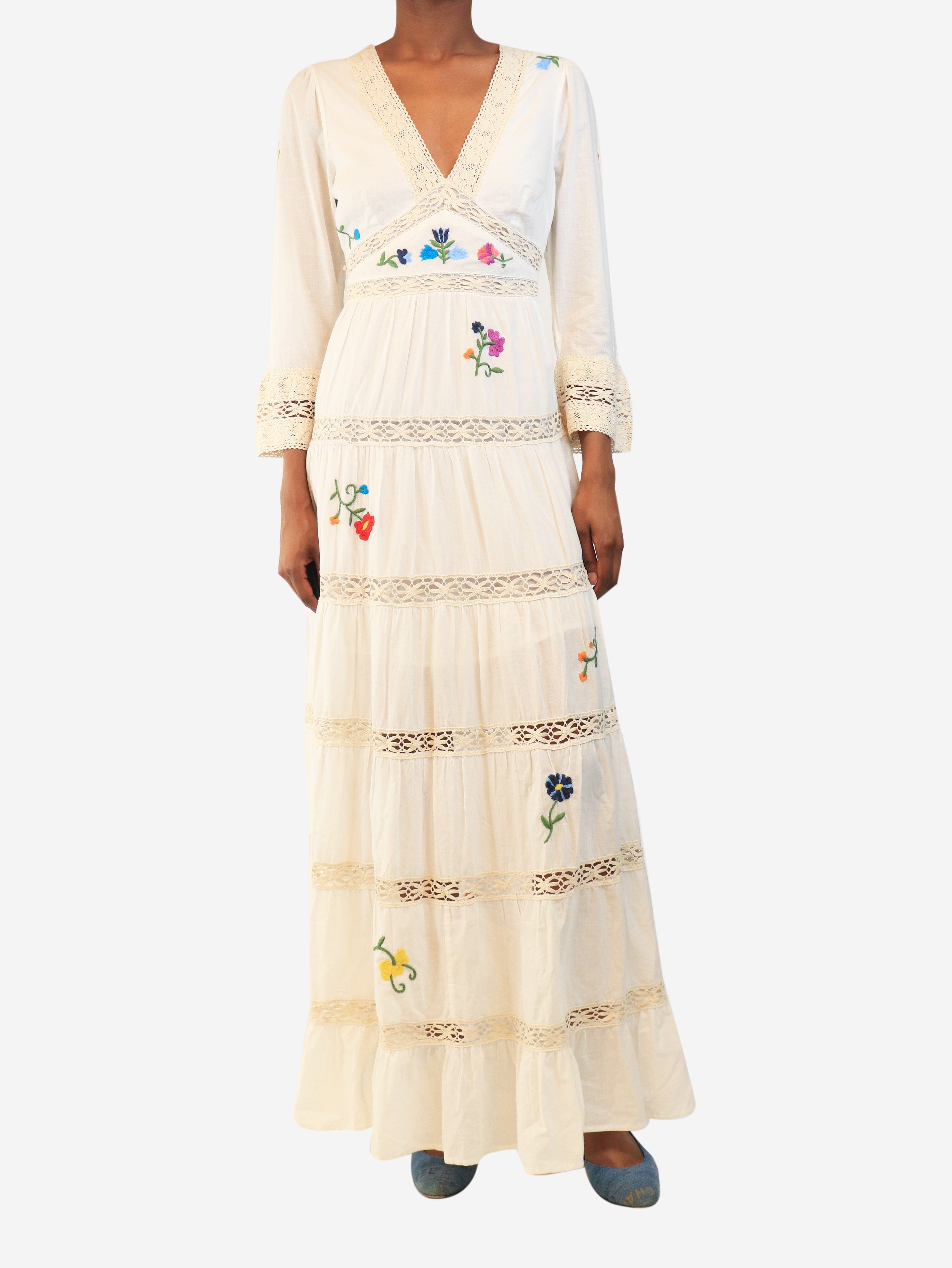 White flower embroidered maxi dress - size XXS Dresses Rixo 