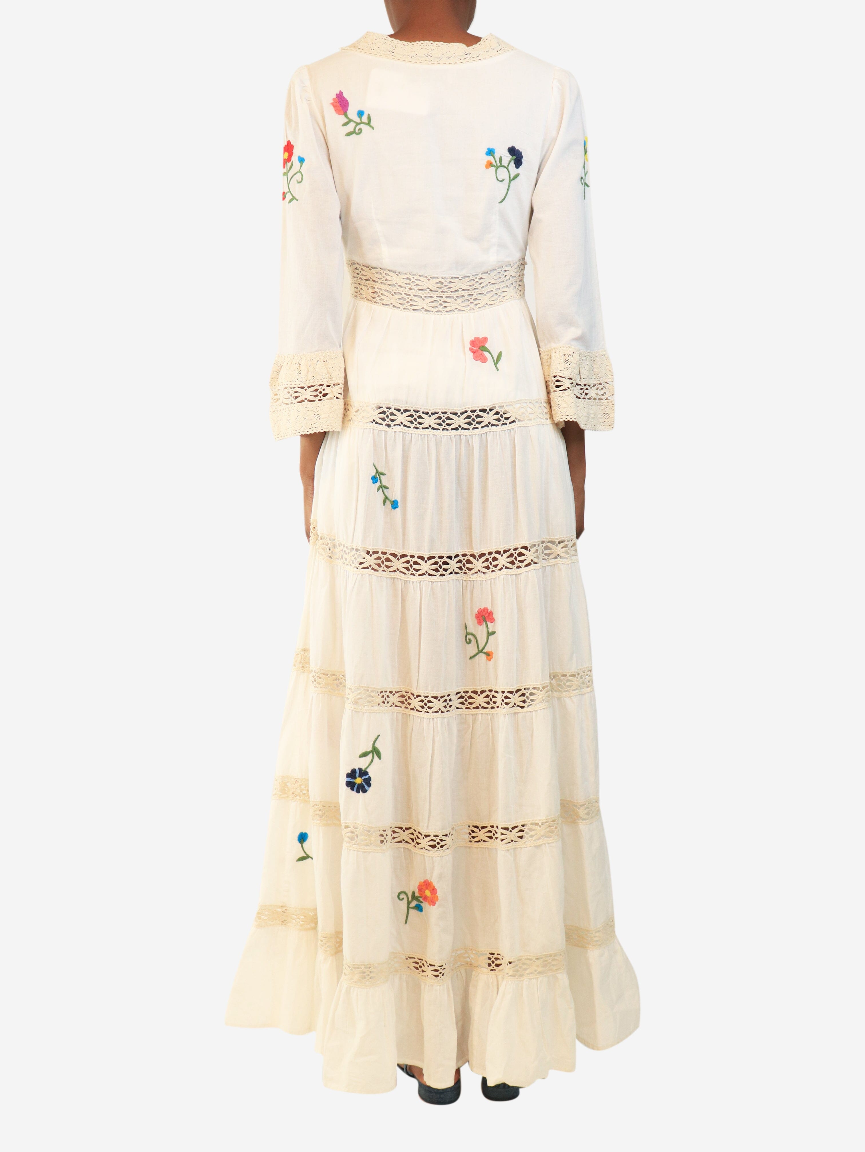 White flower embroidered maxi dress - size XXS Dresses Rixo 