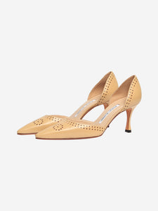 Manolo Blahnik Manolo Blahnik Beige lasercut pumps - size EU 36.5