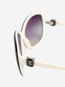 Chanel Black oversized sunglasses