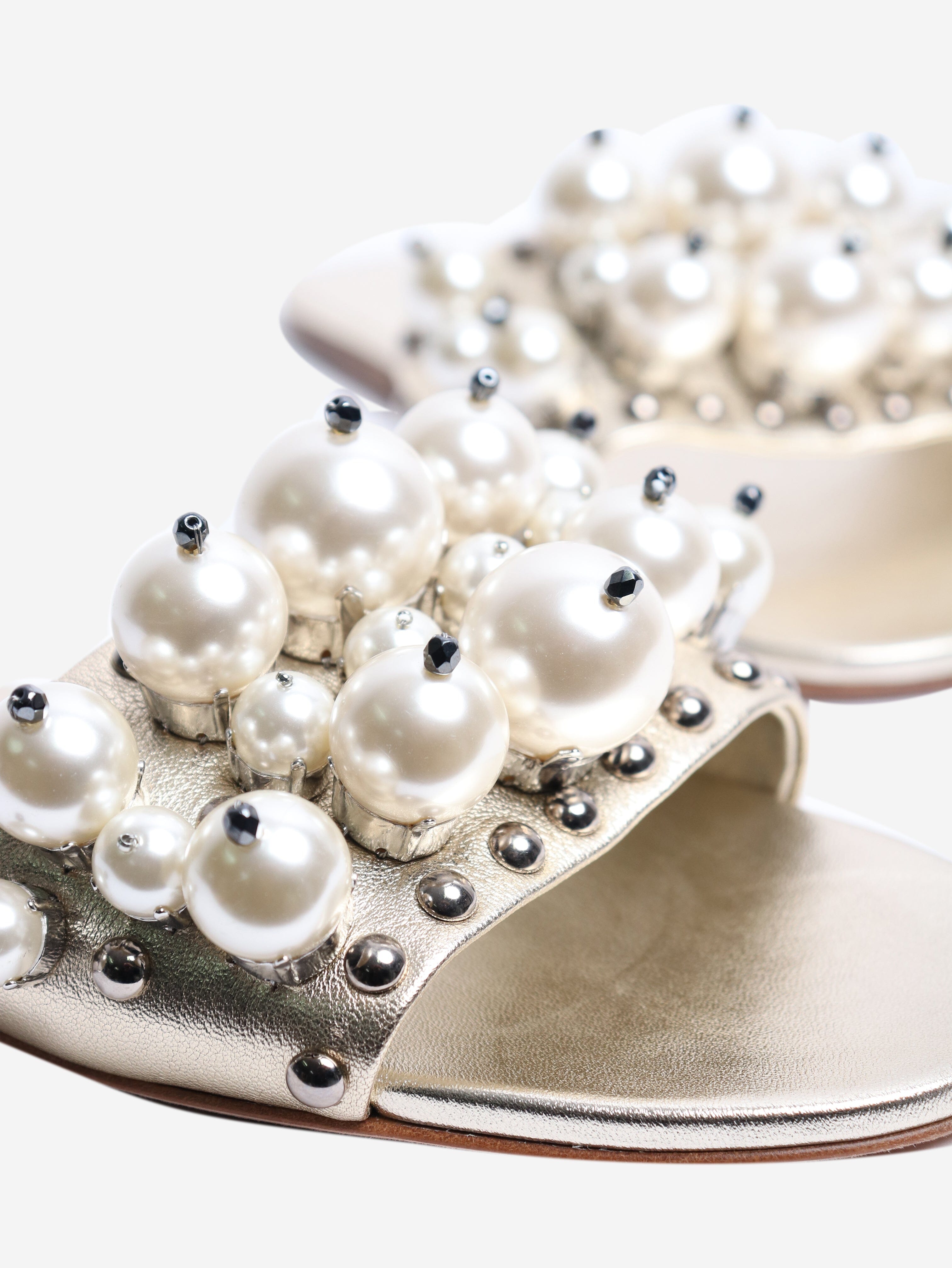 Miu Miu Gold pearl slides - size EU 37.5 (UK 4.5) Flat Sandals Miu Miu 