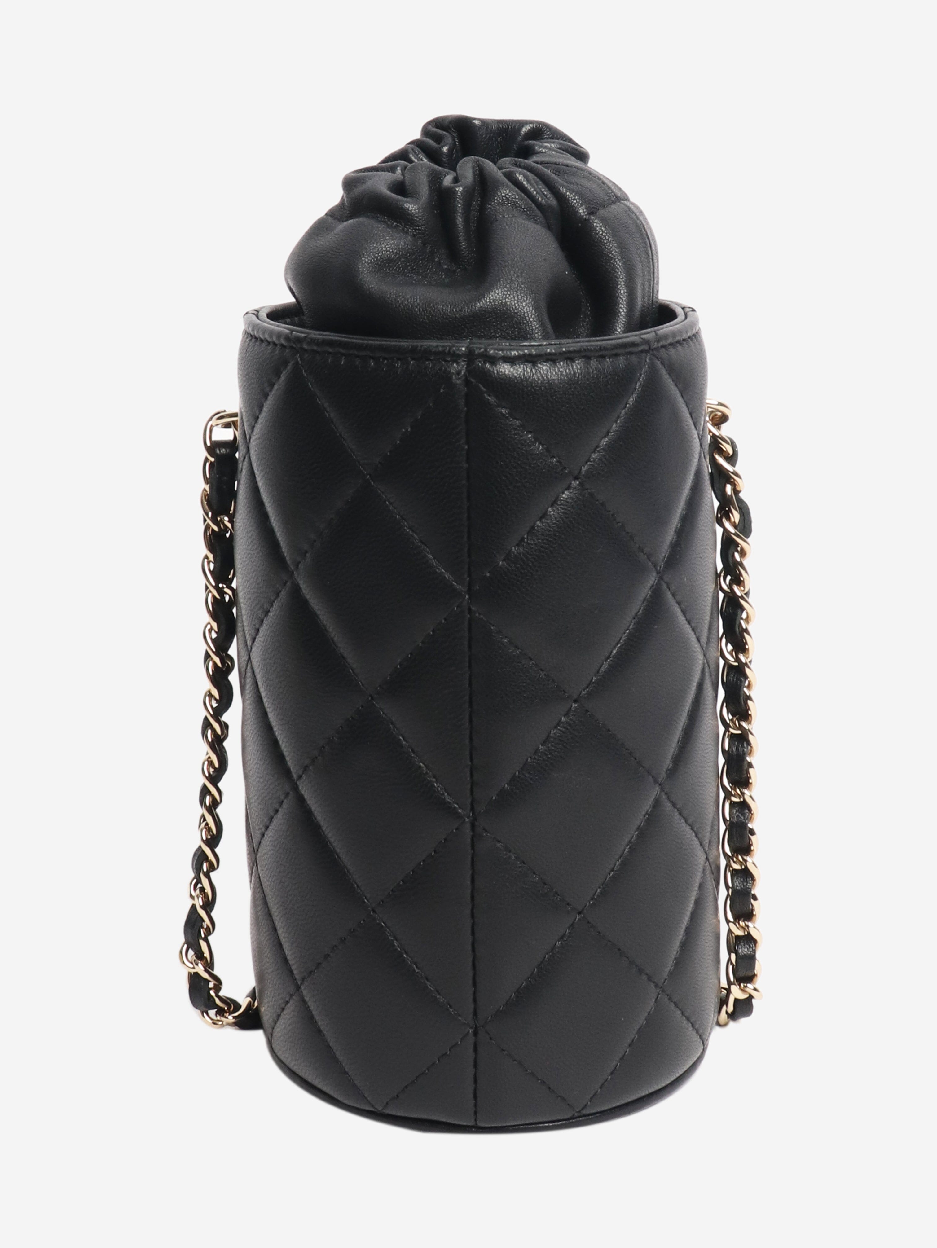 Black 2021 quilted leather bucket bag Cross-body bags Chanel 