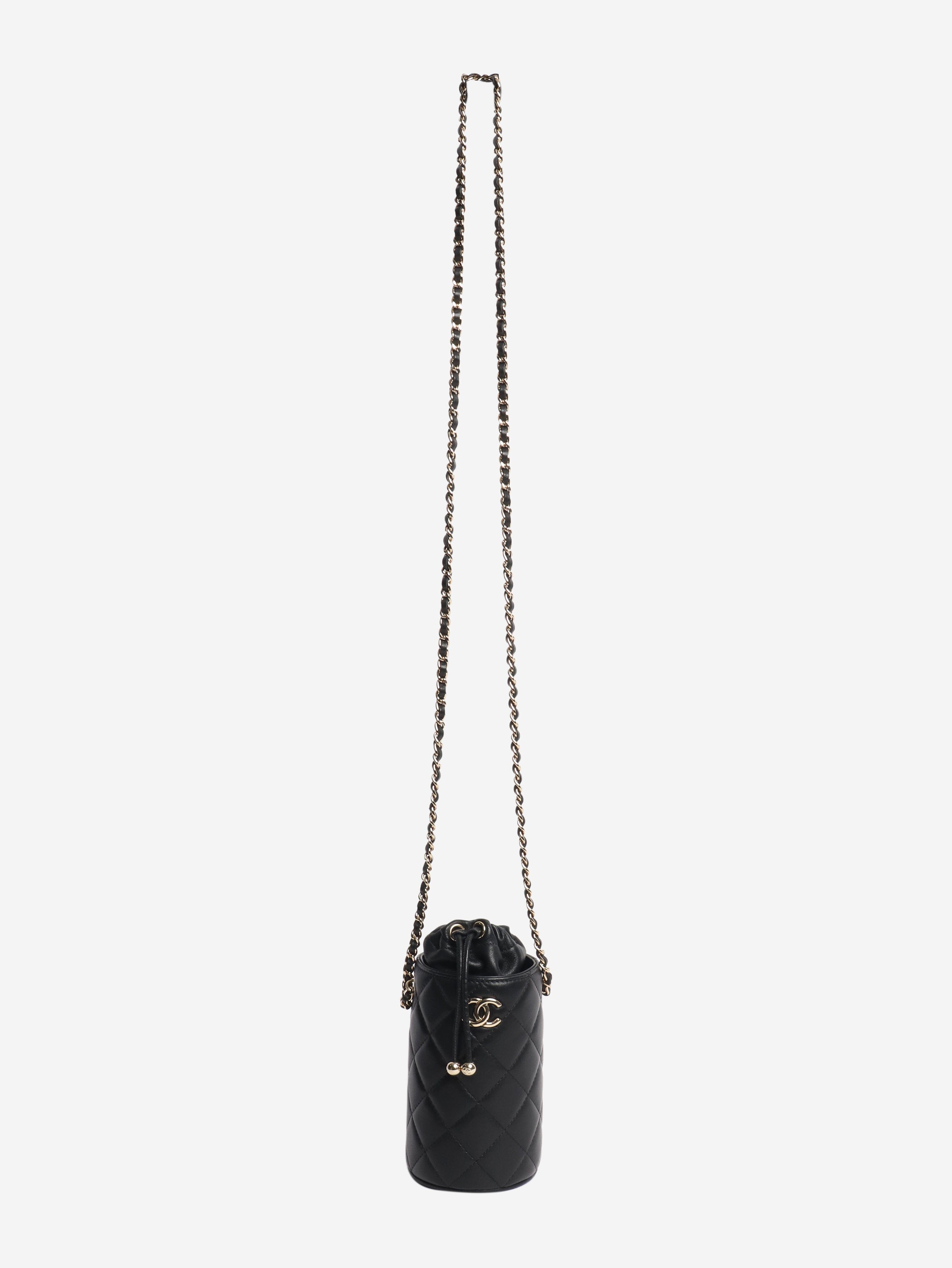 Black 2021 quilted leather bucket bag Cross-body bags Chanel 