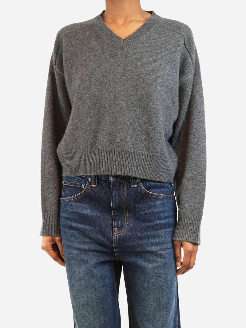Grey v-neck jumper - size XS Knitwear Loulou de Saison 