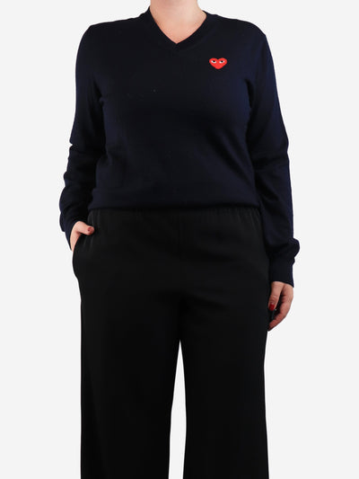 Navy blue v-neck heart-logo jumper - size M Knitwear Comme Des Garçons PLAY 