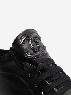 Chanel Black lace up trainers - size EU 37.5 (UK 4.5) Trainers Chanel 