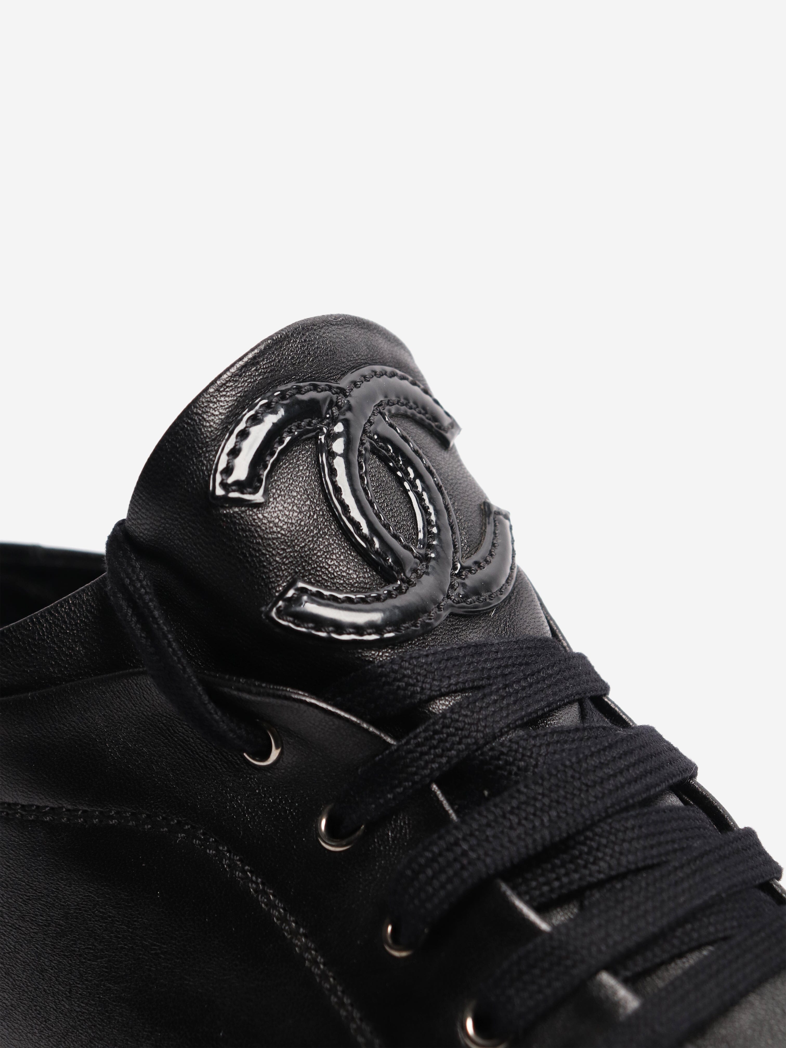 Chanel Black lace up trainers - size EU 37.5 (UK 4.5) Trainers Chanel 