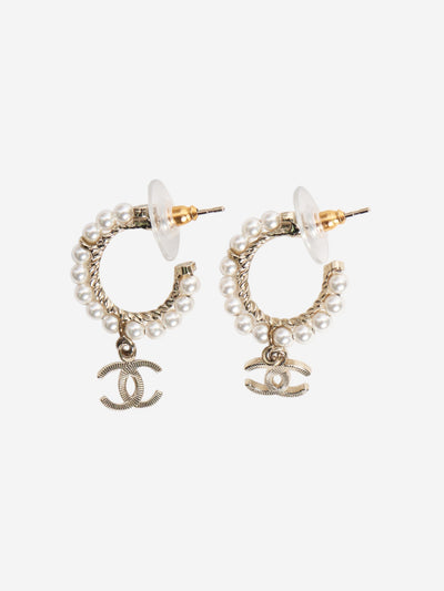 Gold pearl sleeper earrings Earrings Chanel 