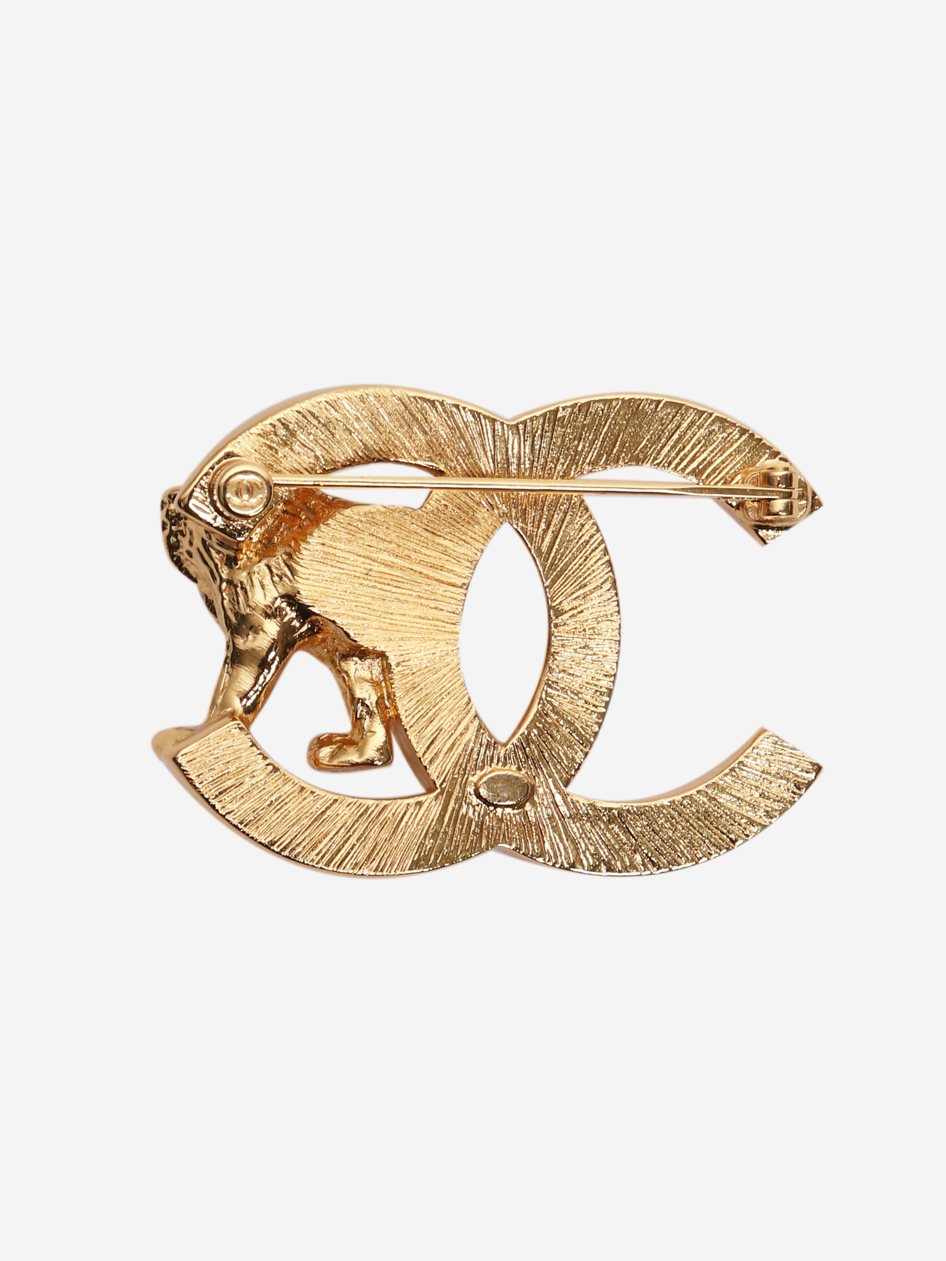 Gold CC lion brooch Brooches Chanel 