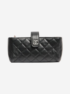 Chanel Black 2014 lambskin quilted O-Mini clutch