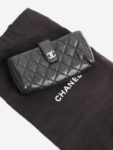 Chanel Black 2014 lambskin quilted O-Mini clutch