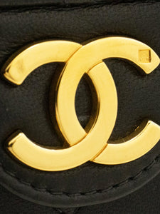 Chanel Black vintage 2000 lambskin shoulder bag