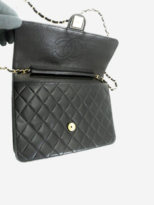 Chanel Black vintage 2000 lambskin shoulder bag